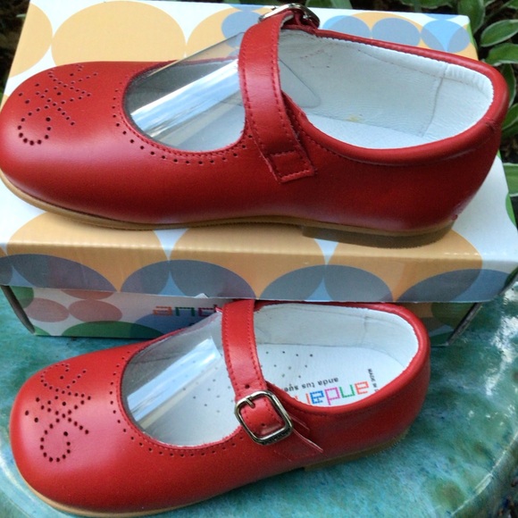 andanines* (26 Eu) (9.5 US) ToddlerG Red Maryjane Shoes, Imported Spain. NWT - Picture 2 of 8